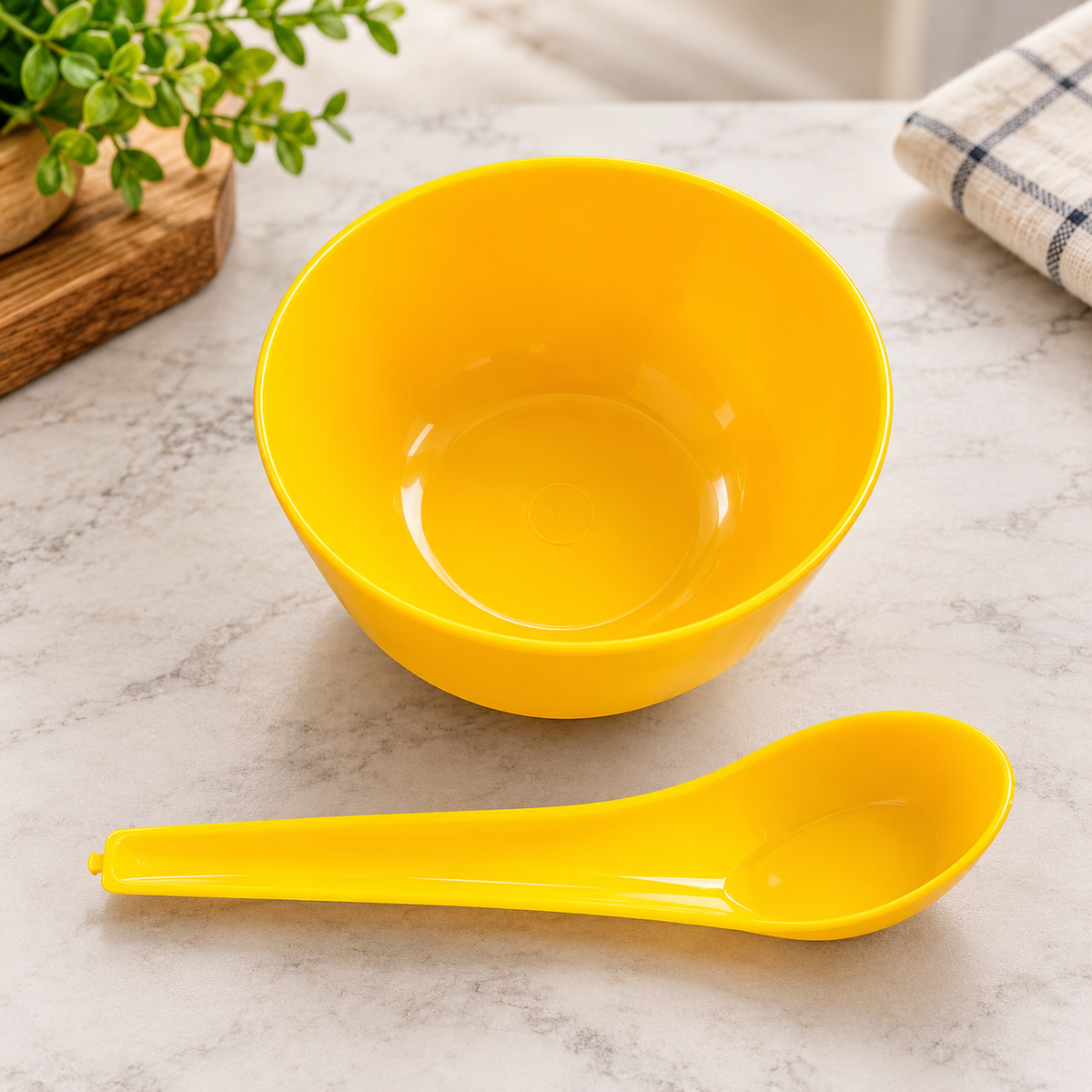 Plastic Serving Bowl with Spoon